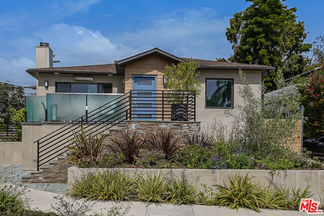 Building Photo - 16775 Livorno Dr