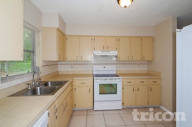 Building Photo - 6504 Georgia Ave