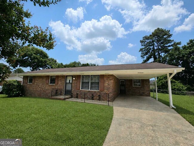 Foto del edificio - 6589 Allatoona Rd