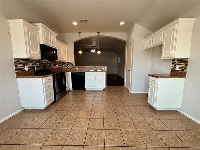 Foto del edificio - 8037 Big Spruce Ln