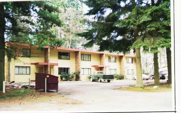 Building Photo - 12402 30th Ave W