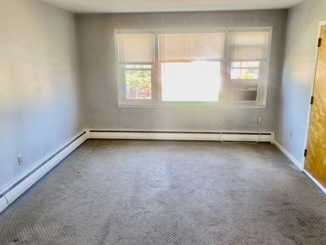 Foto del edificio - 2 Bedroom-1 Full Bath in South Allentown w...