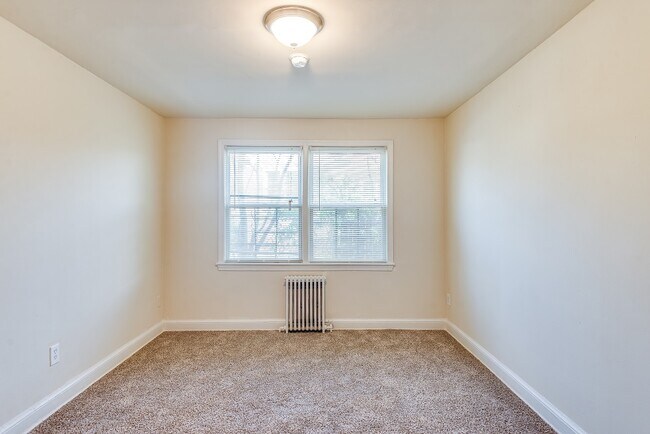 Foto del edificio - 3320 11th Pl SE