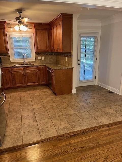 Building Photo - 2358 Clearwater Dr SE