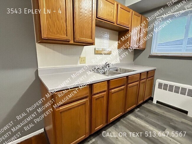 Foto del edificio - 3543 Epley Ln