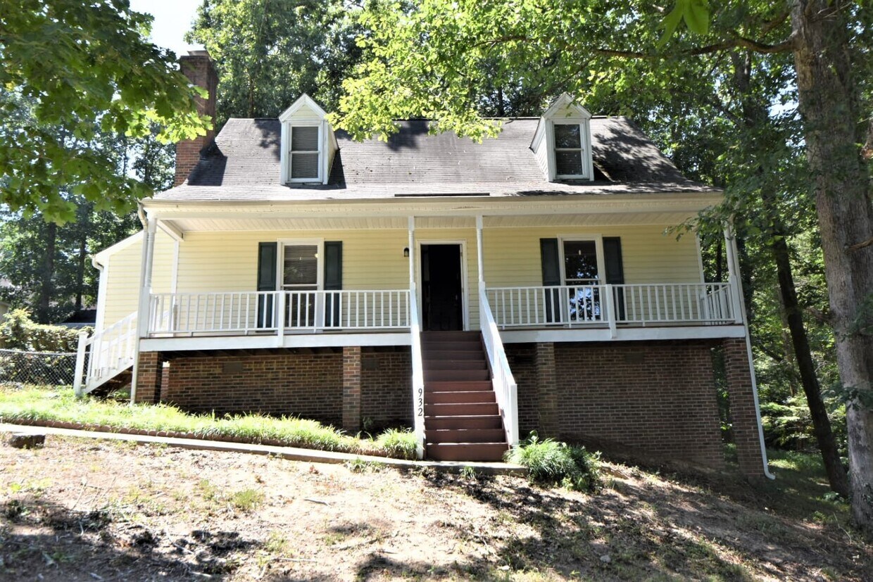 Primary Photo - 932 Big Bend Ct