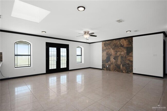 Foto del edificio - 626 Nora St