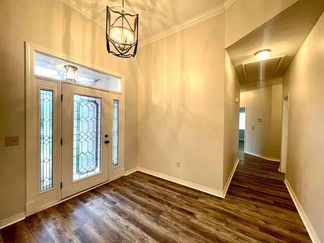 Building Photo - 4 Bed/2 Bath Home for Rent in Ridgeland!