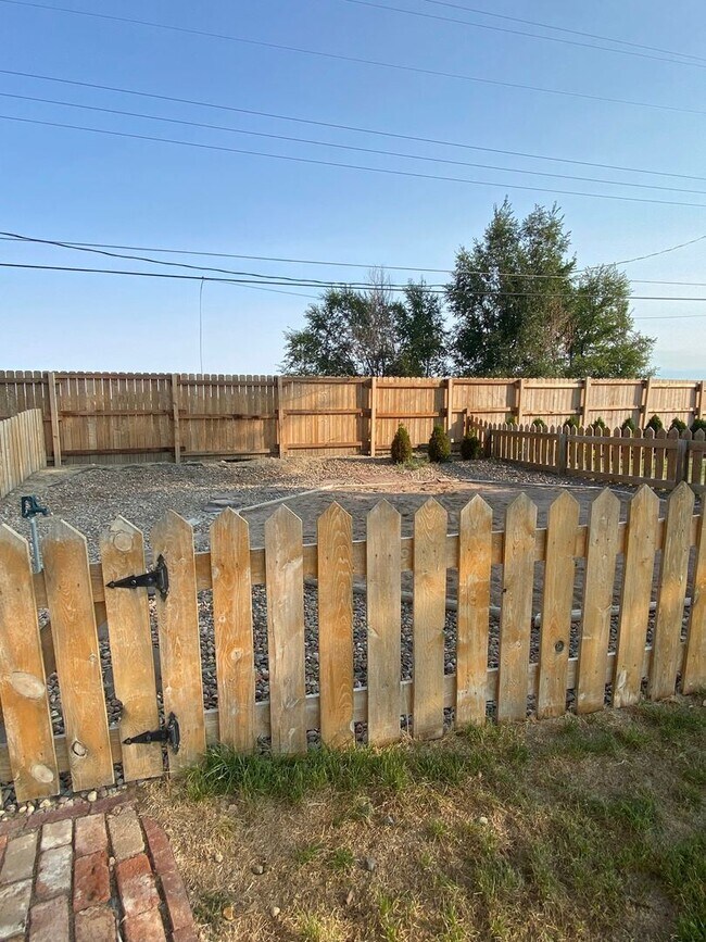 Building Photo - 2 br, 1 bath House - 31569 Acoma Road