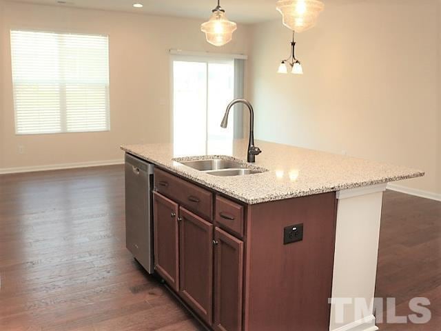 Building Photo - 836 Salem Pointe Pl