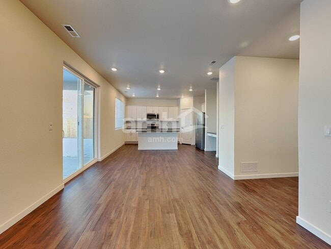 Building Photo - 6054 Walleye Dr