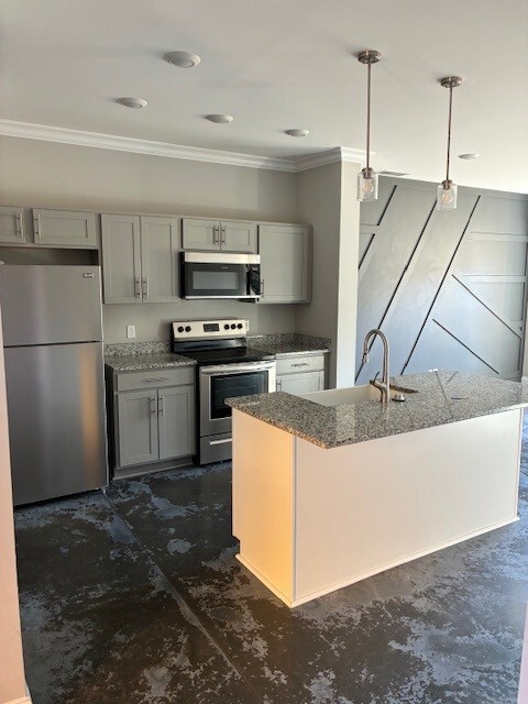 Building Photo - Crossland