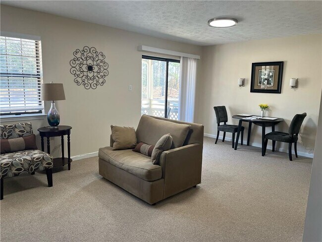 Foto del edificio - 475 Mount Vernon Hwy NE