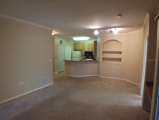 Foto del edificio - 10106 Courtney Oaks Cir