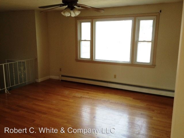 Building Photo - 3 br, 1 bath House - 67 Sage Hill Rd