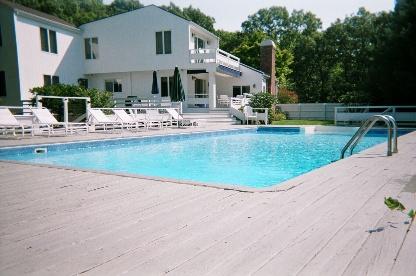 Primary Photo - 22 Shorewood Dr
