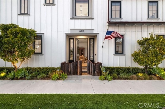 Building Photo - 501 L St