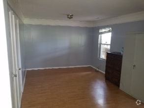 Building Photo - 46704 Sandalwood Square