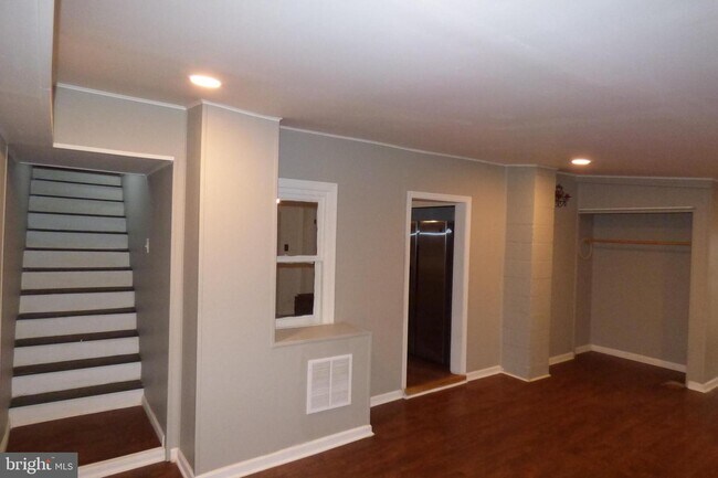 Foto del edificio - 277 Old Hanover Rd