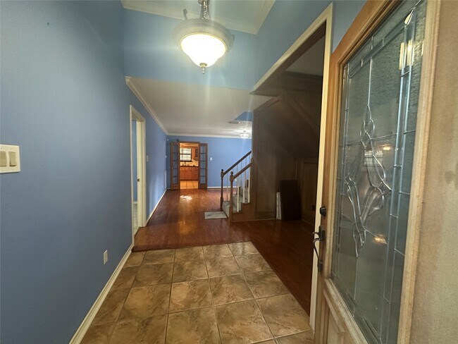 Building Photo - 14707 Treborway Dr