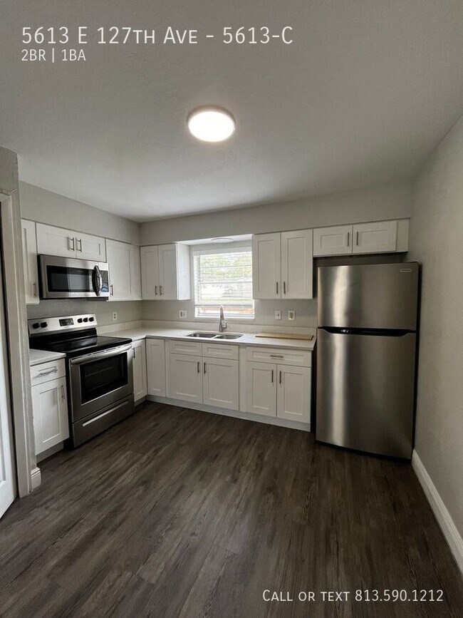 Foto del edificio - Cozy 2nd Floor Tampa Apartment