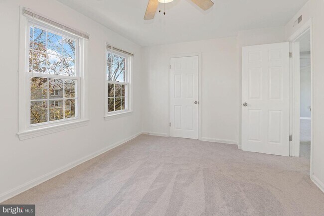 Building Photo - 1503 Belle View Blvd