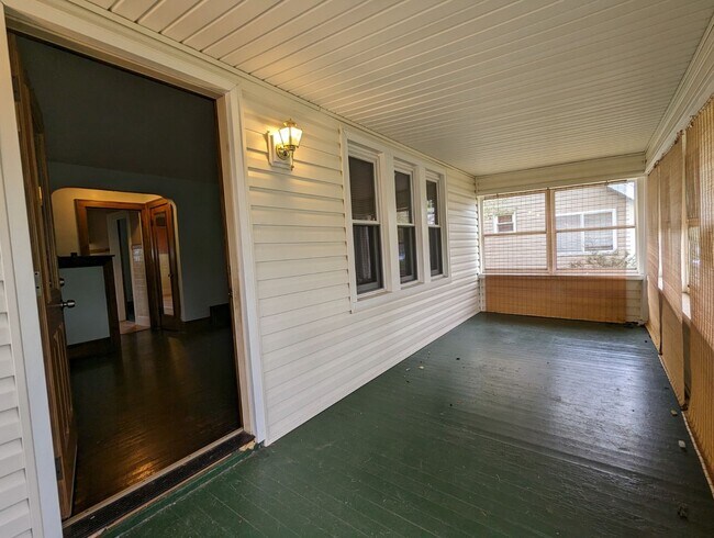 Foto del edificio - Large, spacious home for rent!