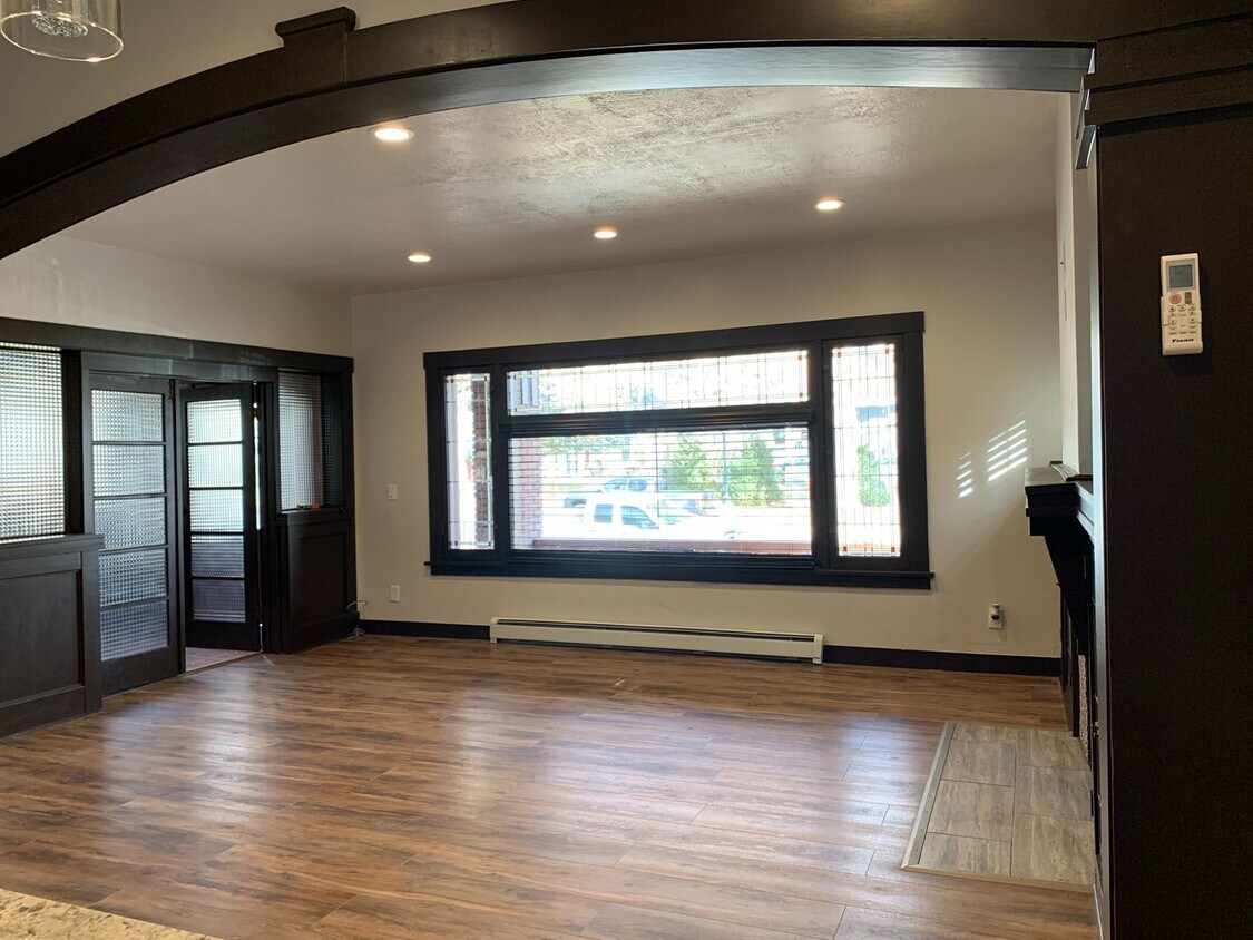 Newly Remodeled One Bedroom in The Avenues... - Newly Remodeled One Bedroom in The Avenues...