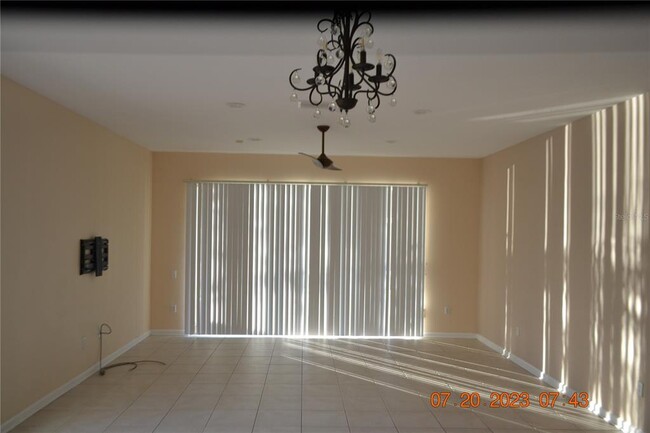 Foto del edificio - 2552 Glenrise Pl