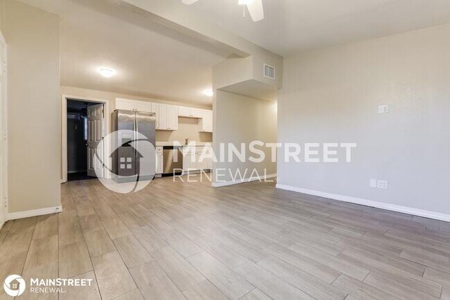 Foto del edificio - 3919 LONGHORN DR, SARASOTA, FL 34233