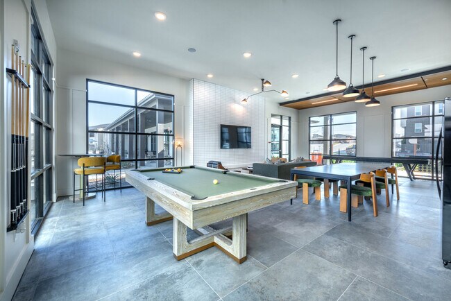 Apartamentos Alpine Village — foto de la comunidad - Alpine Village