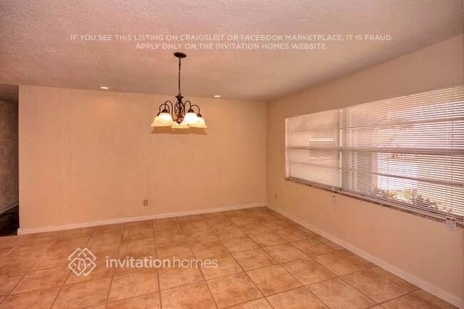 Building Photo - 520 Mahogany Dr