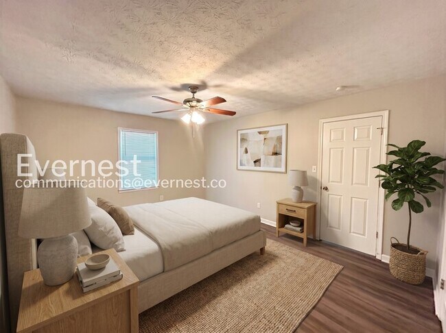Foto del edificio - 313 Silverthorne Cir