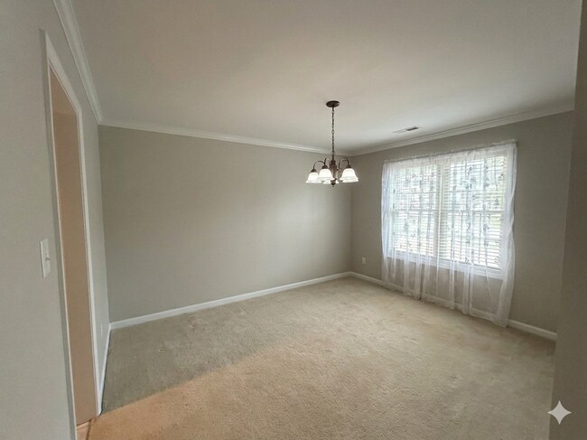 Comedor - 4019 Windswept Dr