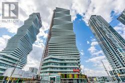 Photo principale - 3900-3900 Confederation Pkwy