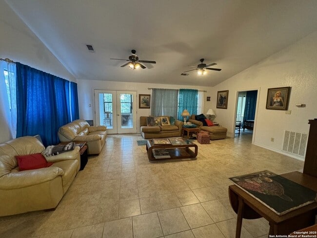 Building Photo - 572 Fm 2107