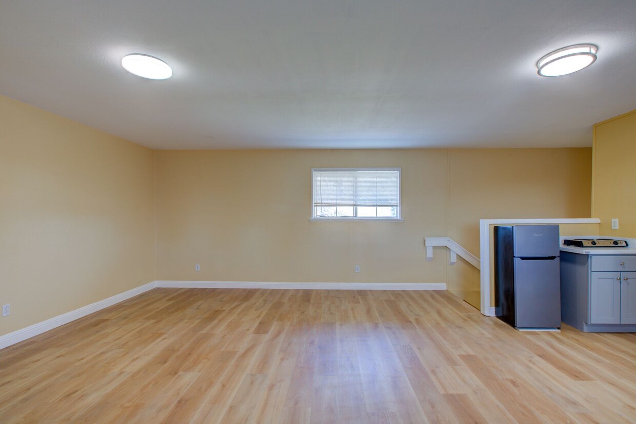 Foto del edificio - 3612 Hatch Rd