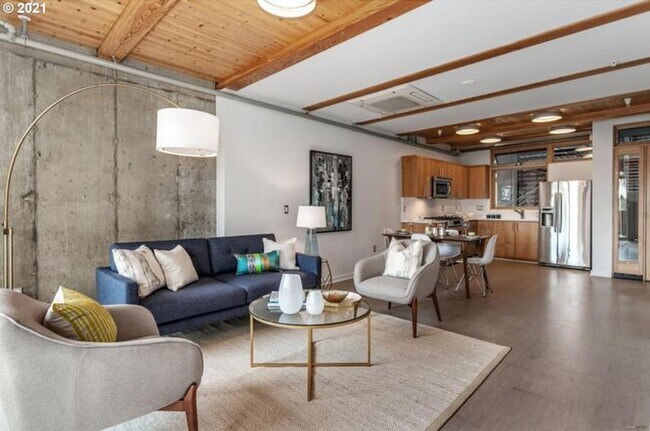 Foto del edificio - Urban Retreat in the Heart of Mississippi w/ Reserved Parking – 2bd/1.bath Upscale Condo