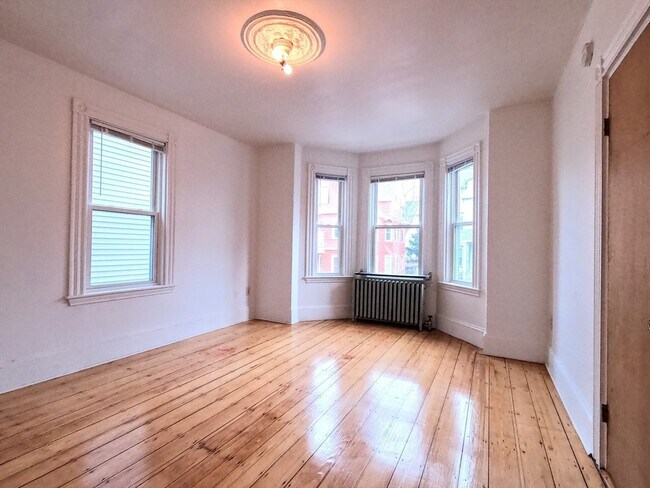 Foto del edificio - 90 Wenham St