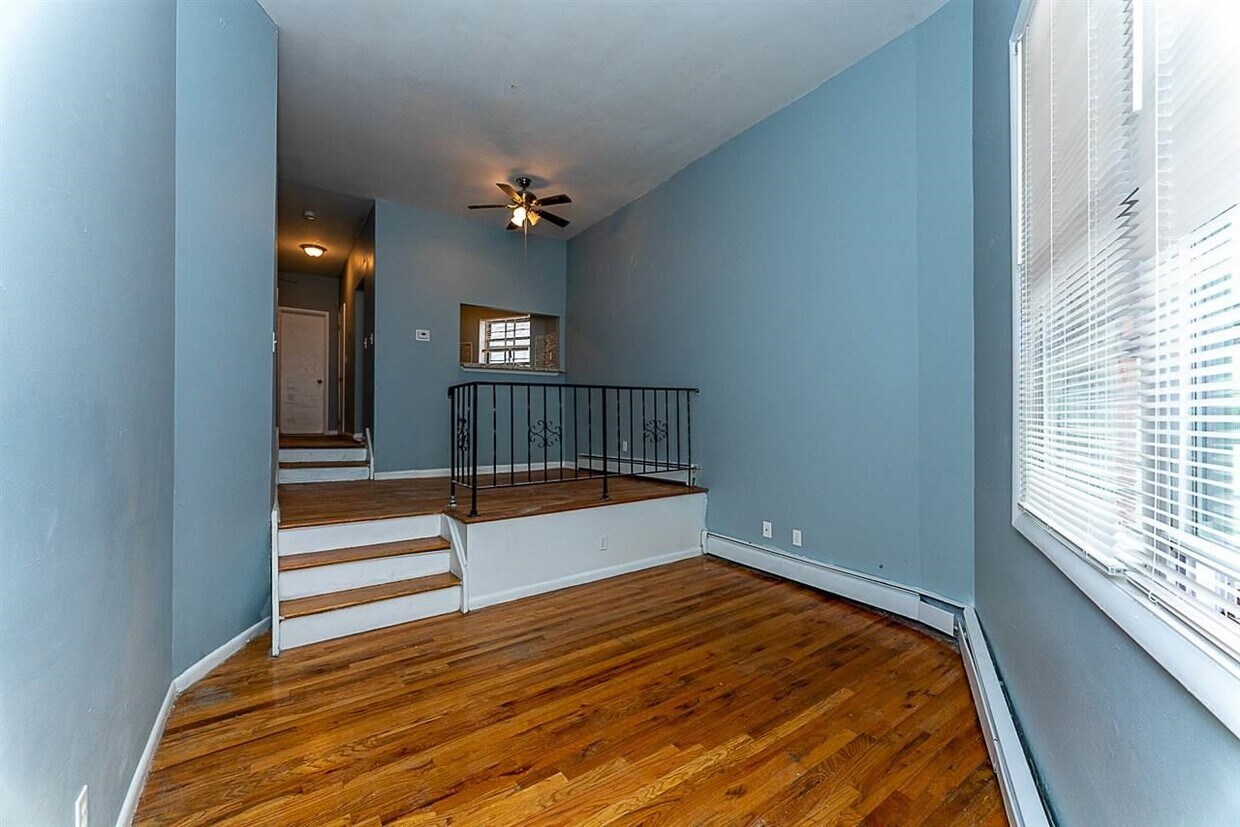 171 Old Bergen Rd Unit 1R, Jersey City, NJ 07305 Condo for Rent in