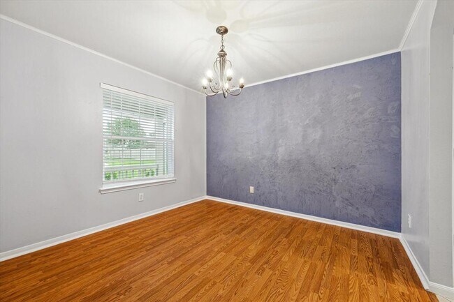 Foto del edificio - 3402 Fox Ct