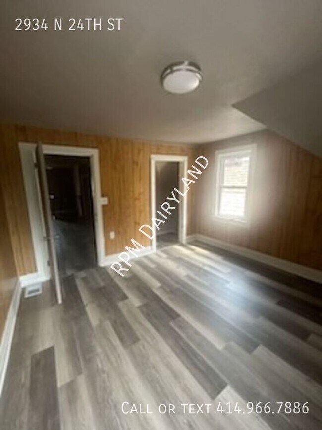 Foto del edificio - 2934 N 24th St