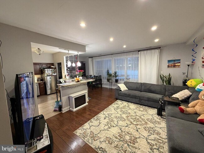 Foto del edificio - 301 Byberry Rd