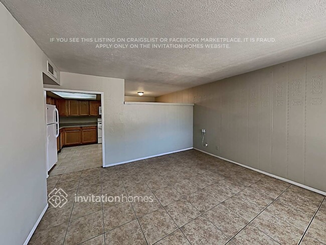 Foto del edificio - 4147 W Flower St
