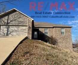 Building Photo - 26 Pecan Ln