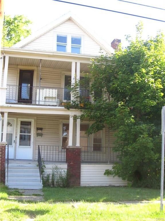 300 Mildred Ave, Syracuse, NY 13206 Room for Rent in Syracuse, NY