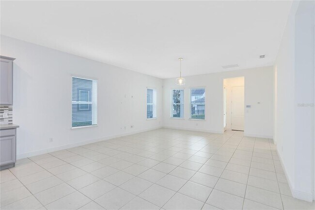 Foto del edificio - 8250 Nemours Pkwy