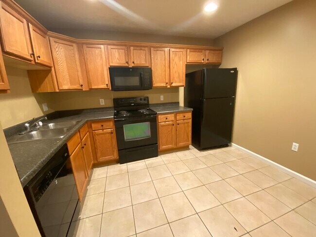 Foto del edificio - 4713 Sydney Ln