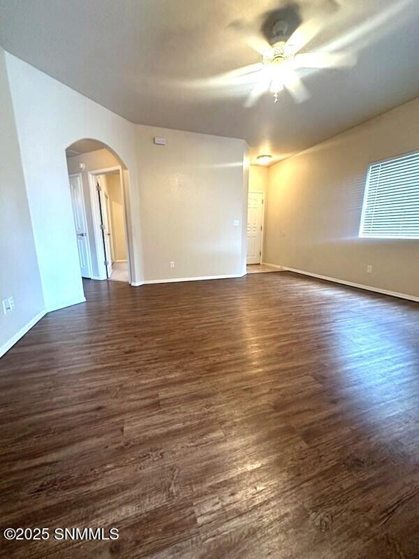 Foto del edificio - 4529 Hillsboro Loop