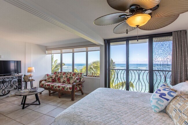 Foto del edificio - SUNSET SHORES, WAIALUA BEACHFRONT.